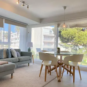 https://apt-brisa-puerto-marina-apartments.hotelsinnerja.org